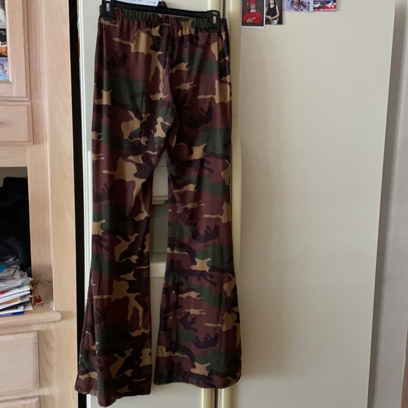 Camouflage bell bottom pants, Brown, Beige - Picture 4 of 6